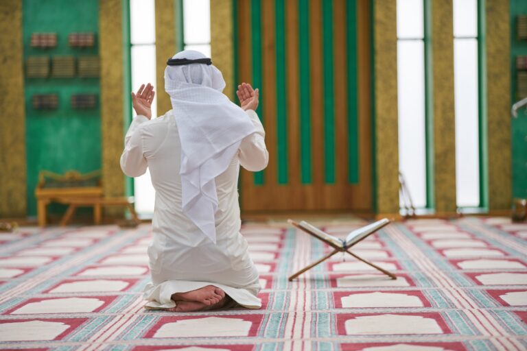 Can I Make Duaa after the Obligatory Prayer?